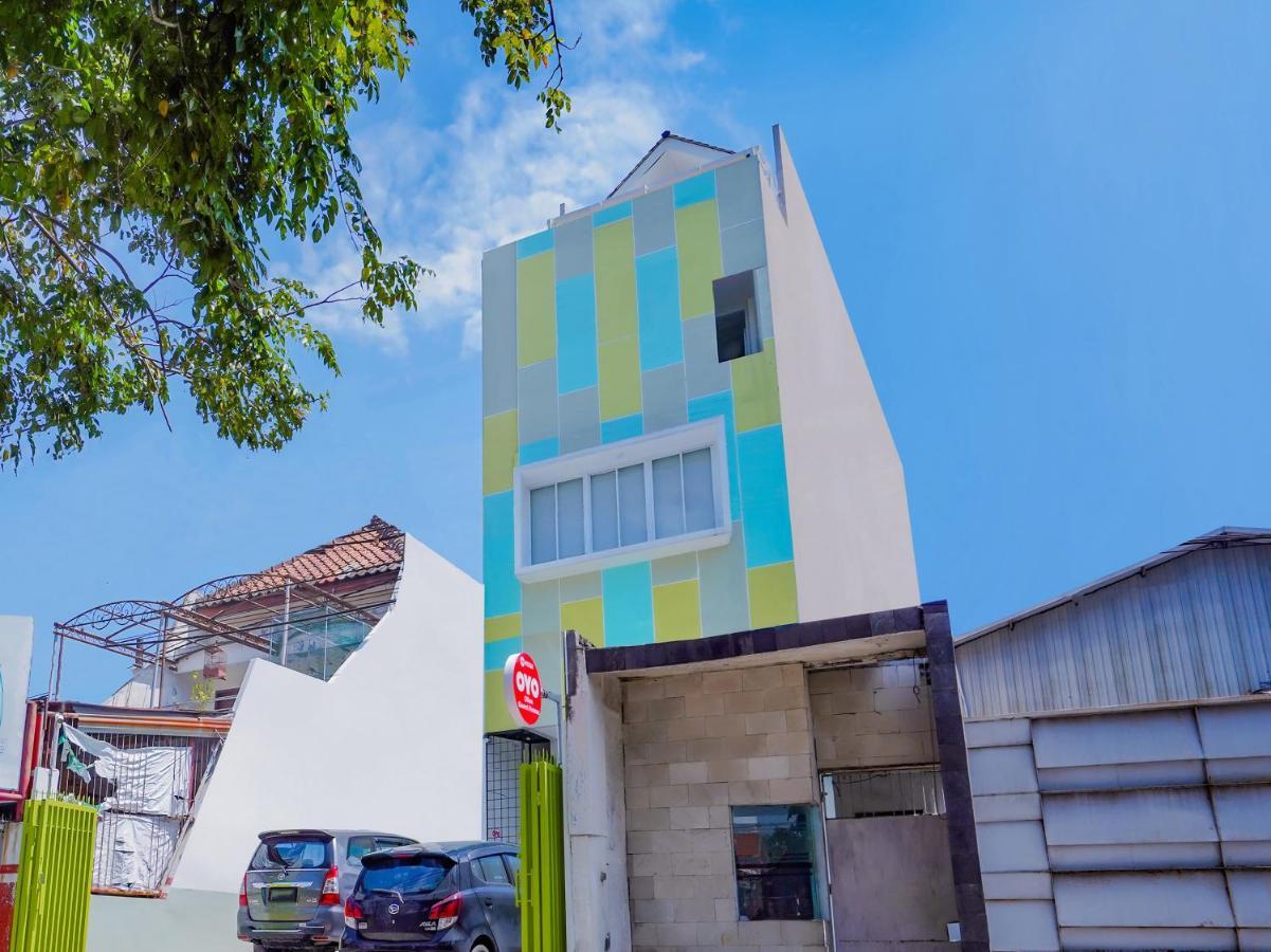 Super Oyo Capital O 90336 Olive Guest House Surabaja Zewnętrze zdjęcie