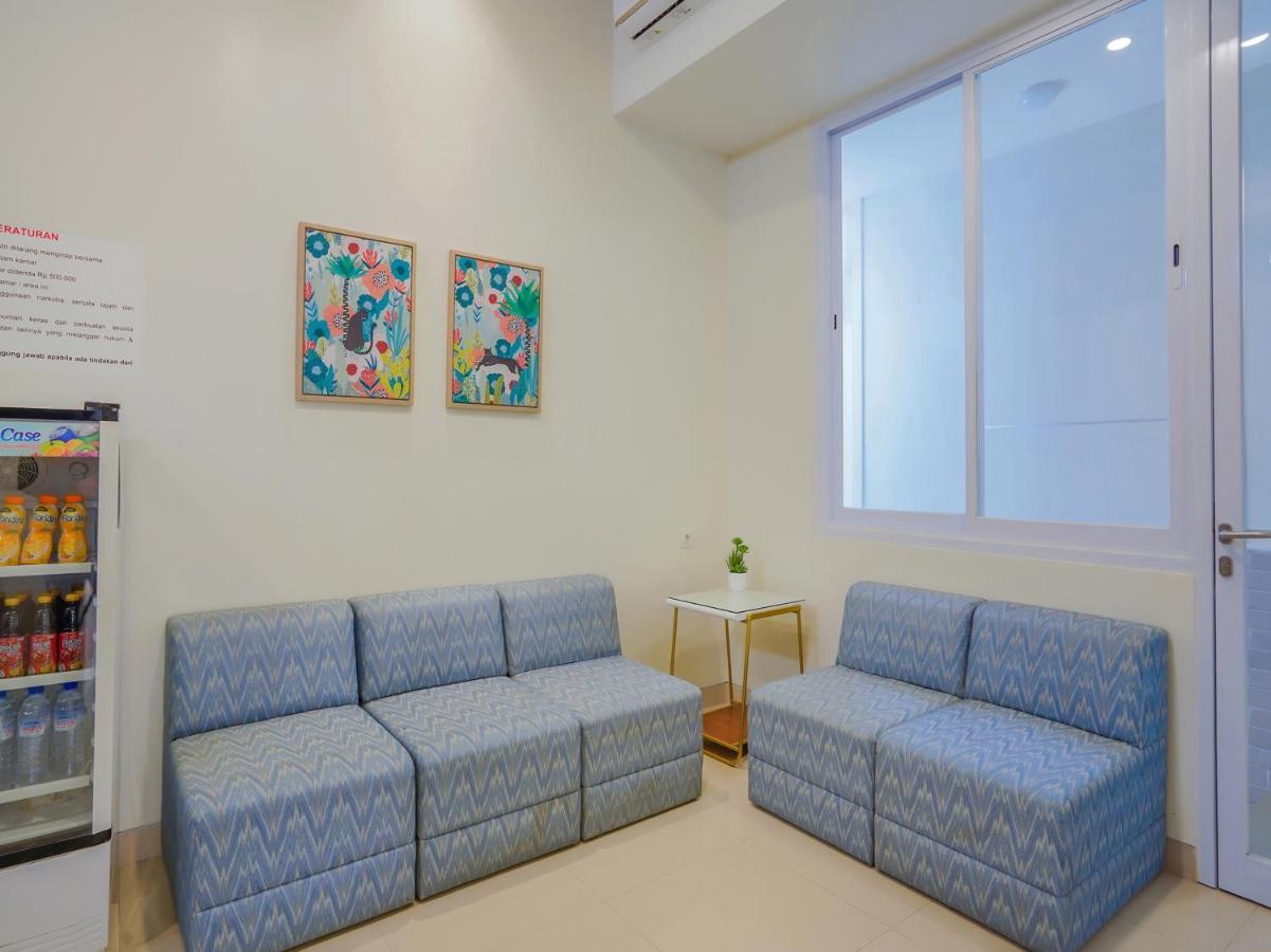 Super Oyo Capital O 90336 Olive Guest House Surabaja Zewnętrze zdjęcie