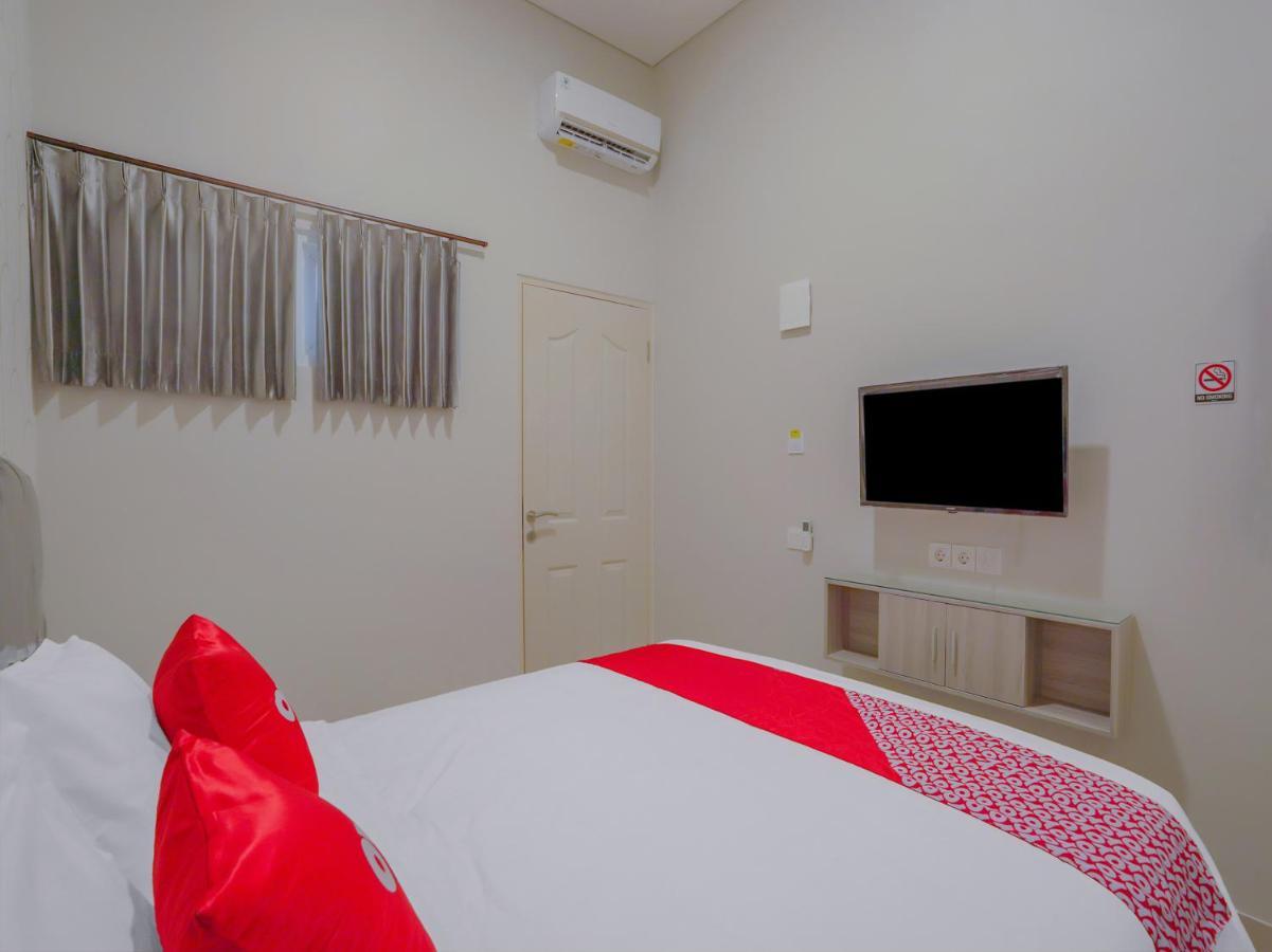 Super Oyo Capital O 90336 Olive Guest House Surabaja Zewnętrze zdjęcie
