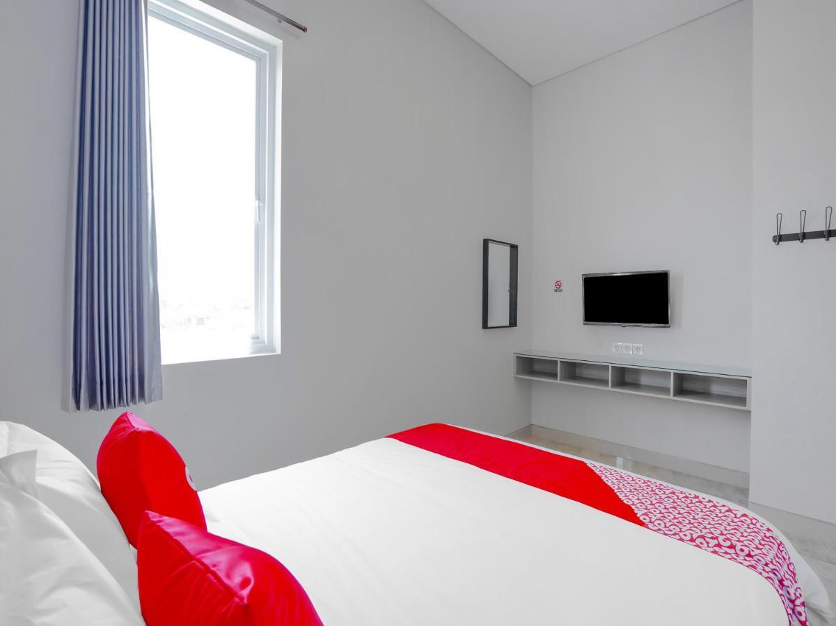 Super Oyo Capital O 90336 Olive Guest House Surabaja Zewnętrze zdjęcie